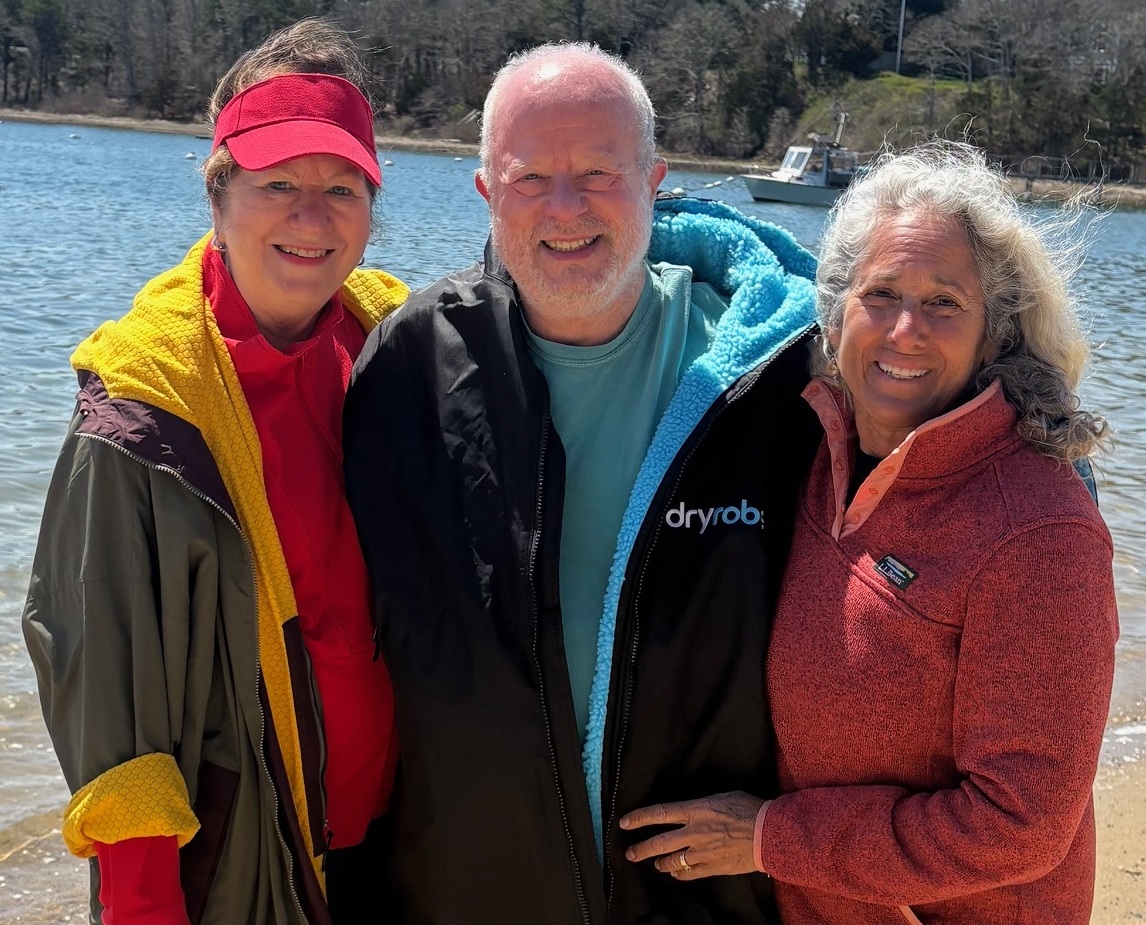 bhi-winter-dip-fundraiser-pond-3